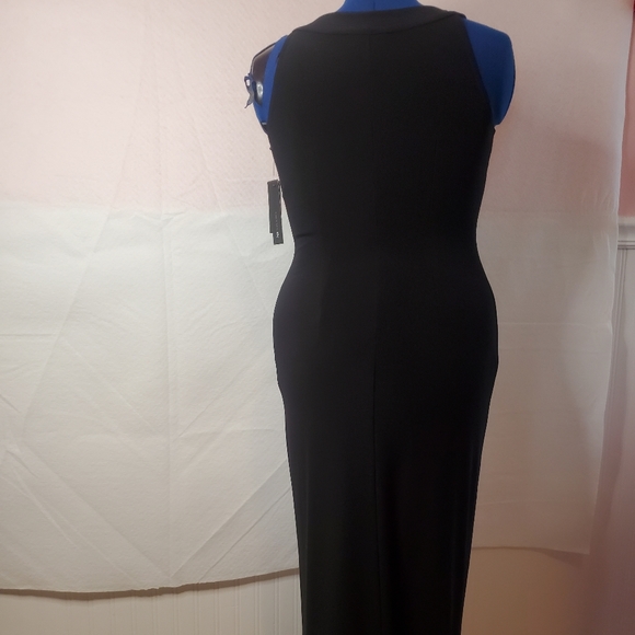 Women black and white  color bllock maxi dress - Picture 2 of 4